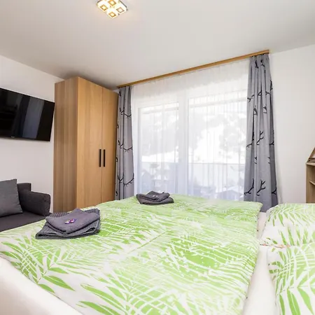 Appartement Fischis Alpen